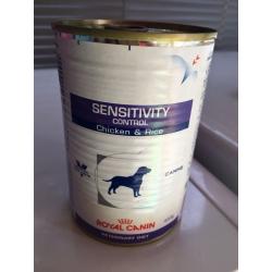Royal Canin Veterinary Diet Sensitivity Control Wet Canine