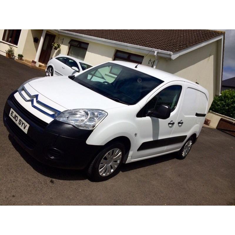 Berlingo 2010 120k fsh ( partner caddy transporter transit bora golf jetta passat leon a4 a3 )