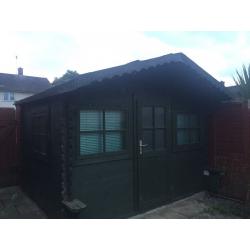 Summer House.. Approx 8ft x 10ft