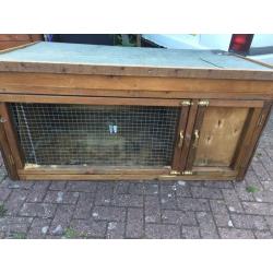 6ft x 4ft handmade rabbit hutch