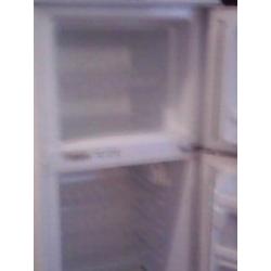 Fridge Freezer SWAN SFF 002W - H135cm/W53cm/D60