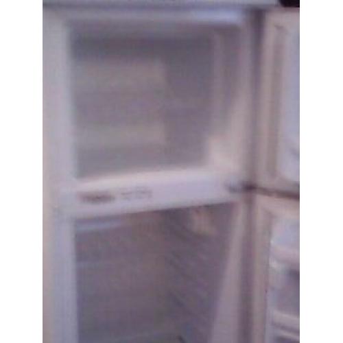 Fridge Freezer SWAN SFF 002W - H135cm/W53cm/D60