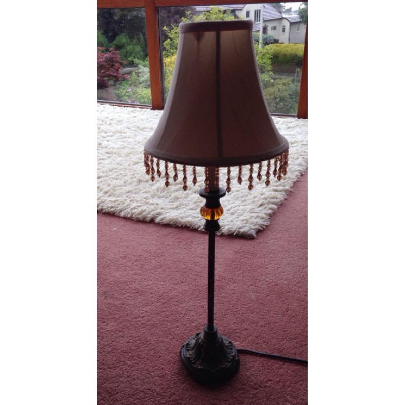 Table lamp