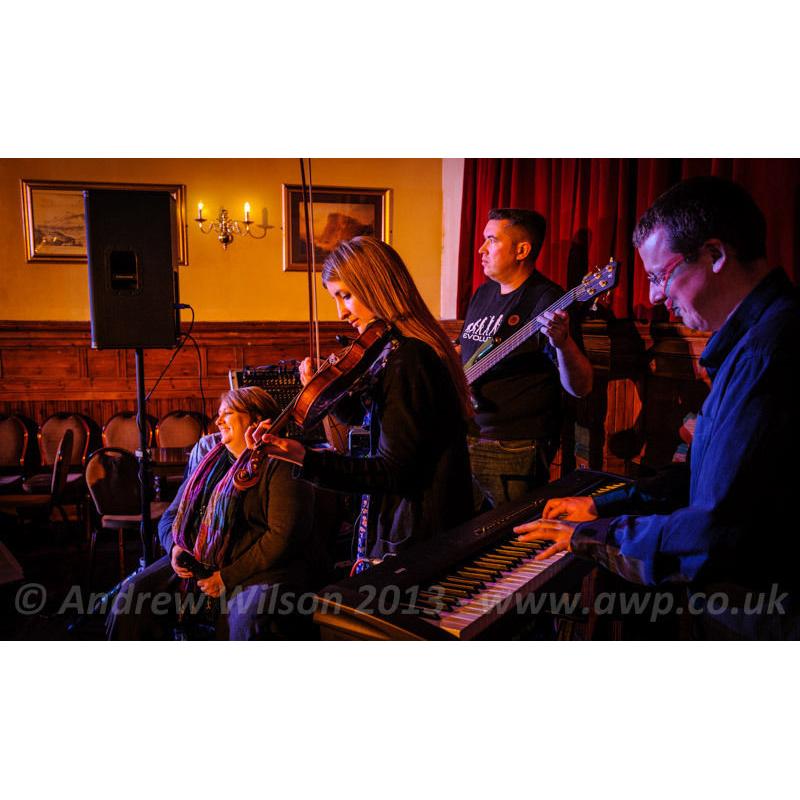 Annasach Ceilidh Band - available for all occasions from Aberdeen to Zurich!