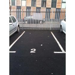 ***SHARP ST***Very Close To***CIS TOWER, SHUDEHILL & CITY CENTRE***Open Air, Gated Car Park (3638)
