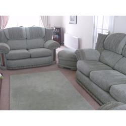 Very good condition green suite (3, 2, 1 piece + pouffe)
