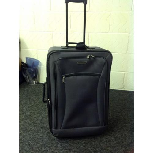 Lightweight suitcase on two wheels