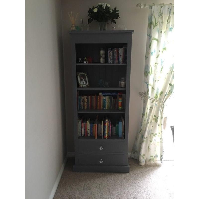 Small bookcase painted in grey chalk paint