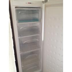 White, swan essentials slim freezer