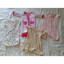 Girls very large 3-6 month clothes bundle (over 107 items!!)