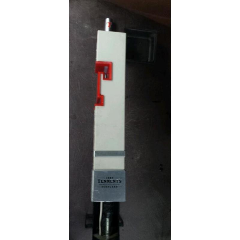 Tennents lager BIG T pump font man bar man cave