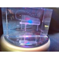 Grand Piano etched glass ornament and stand (colour changing light) - ex cond