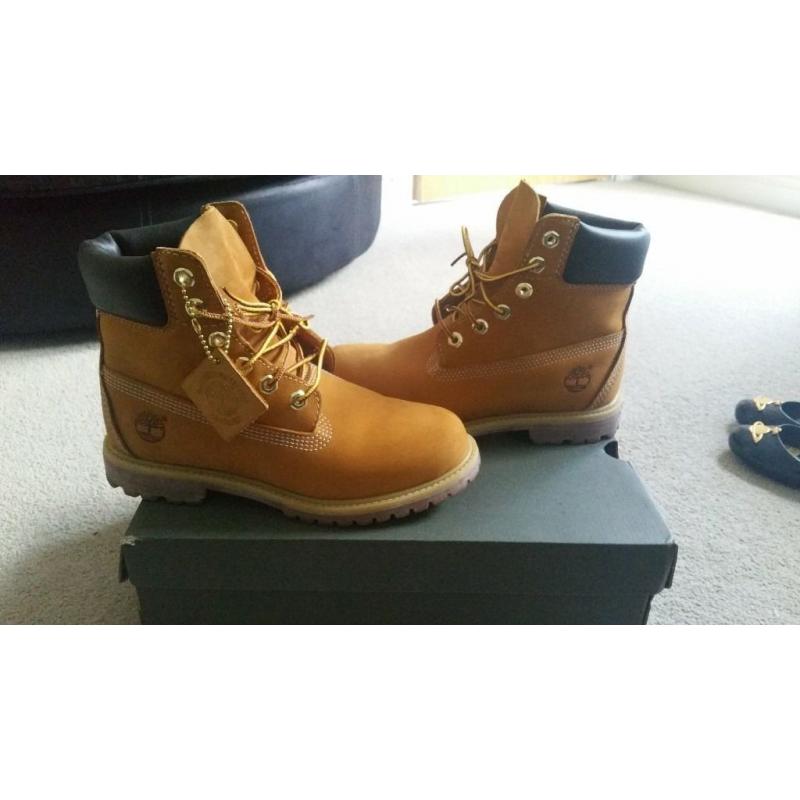 Timberland 6 inch premium boots wheat colour