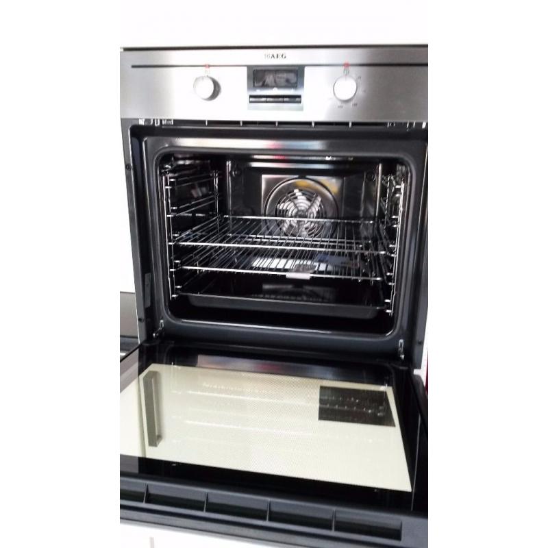 AEG Electric Built-in Single Oven In Stainless Steel With Antifingerprint Coating