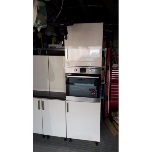 AEG Electric Built-in Single Oven In Stainless Steel With Antifingerprint Coating