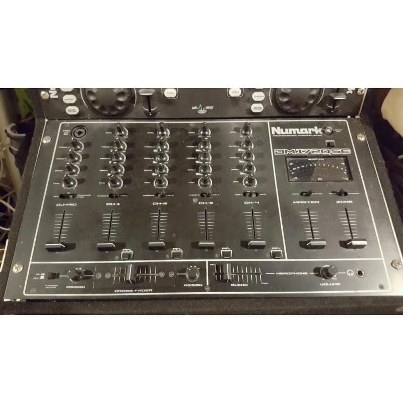 Numark CDN36 dual cd player, Numark DM1720SE and Citronic flight case