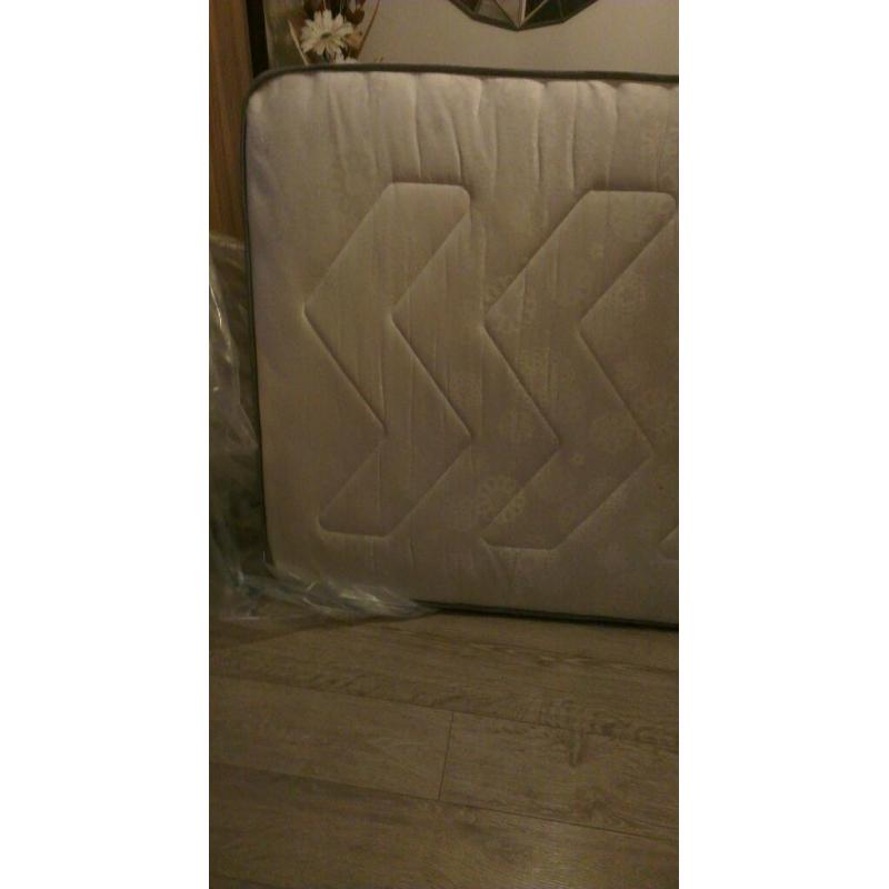 4ft wide mattress