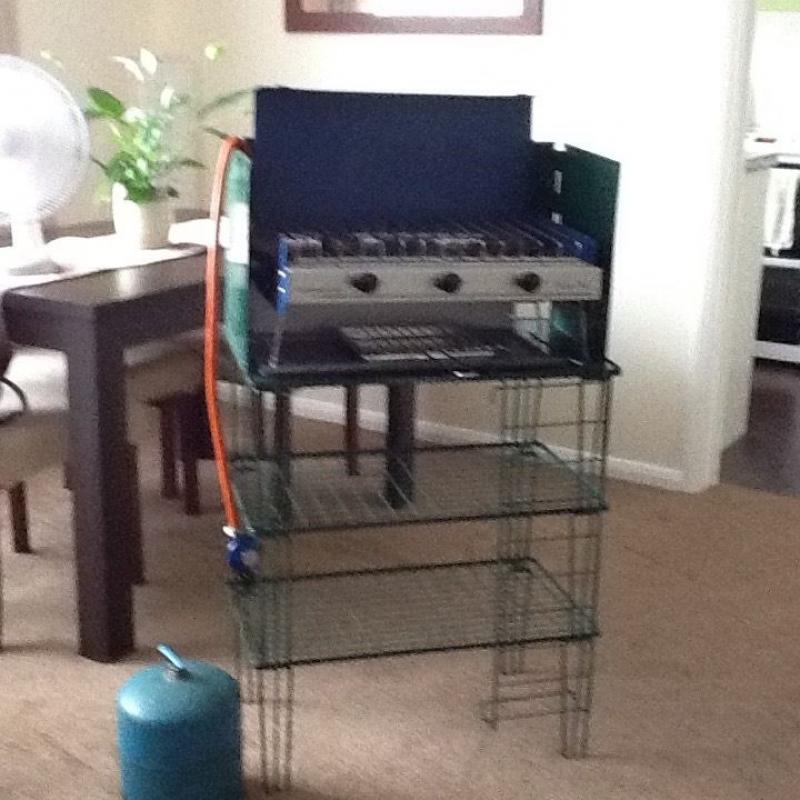 Camping cooker