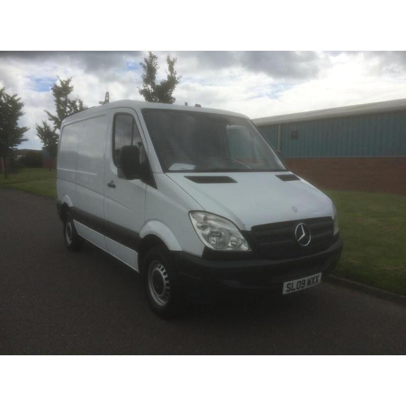 Mercedes-Benz Sprinter 2.1TD 211CDI SWB