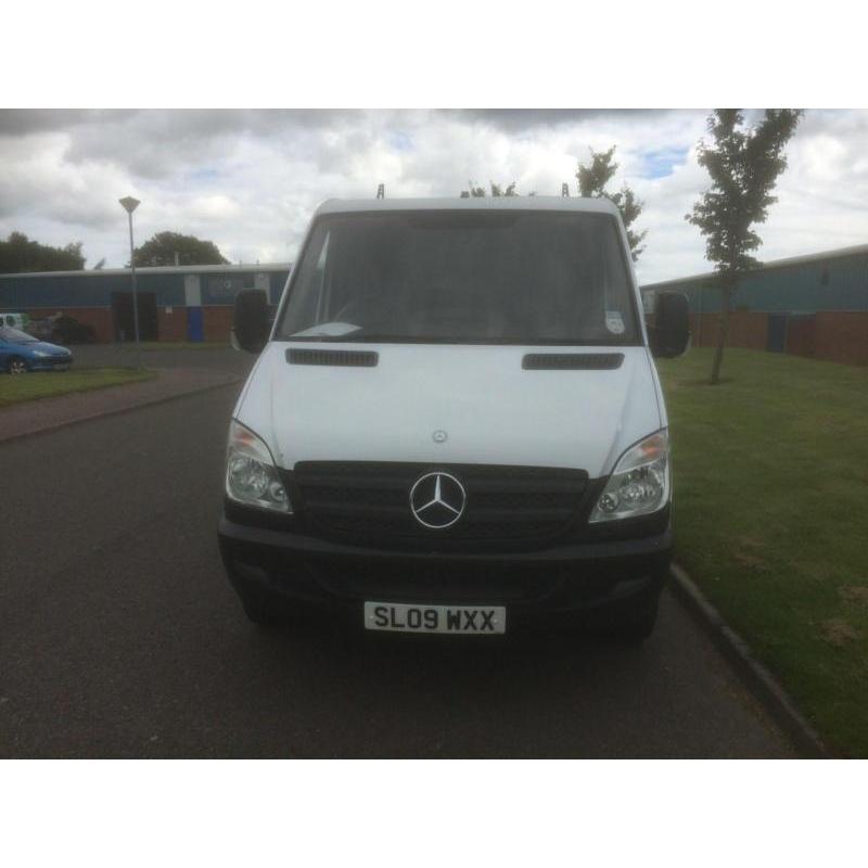 Mercedes-Benz Sprinter 2.1TD 211CDI SWB