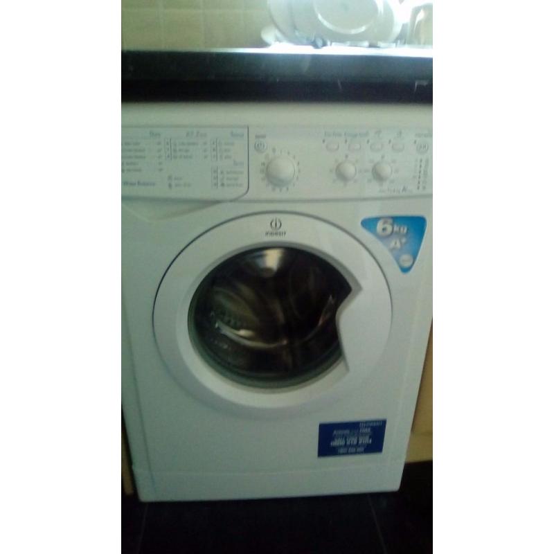 indesit A+ 6kg 1200rpm eco washing machine barely used see details
