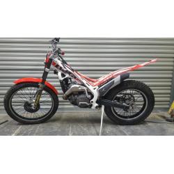 Beta Evo 300 2015 (not sherco or gasgas)