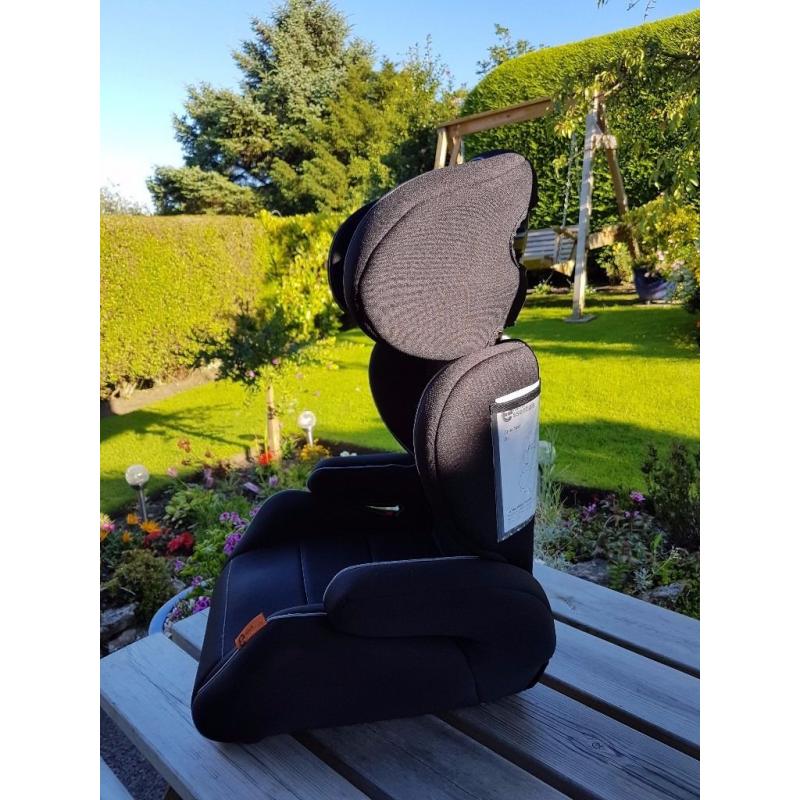 Halfords Child's Car Seat