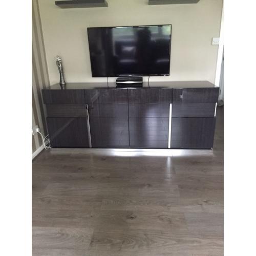 Sideboard high gloss grey/purple from Dansk Mustique range