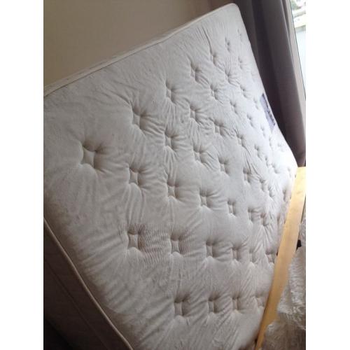 Memory foam mattress king size