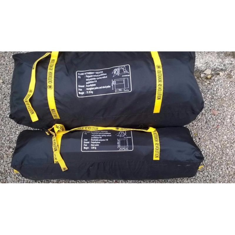 MOVELITE PRO XL DRIVEWAY AWNING WITH ANNEX BEDROOM