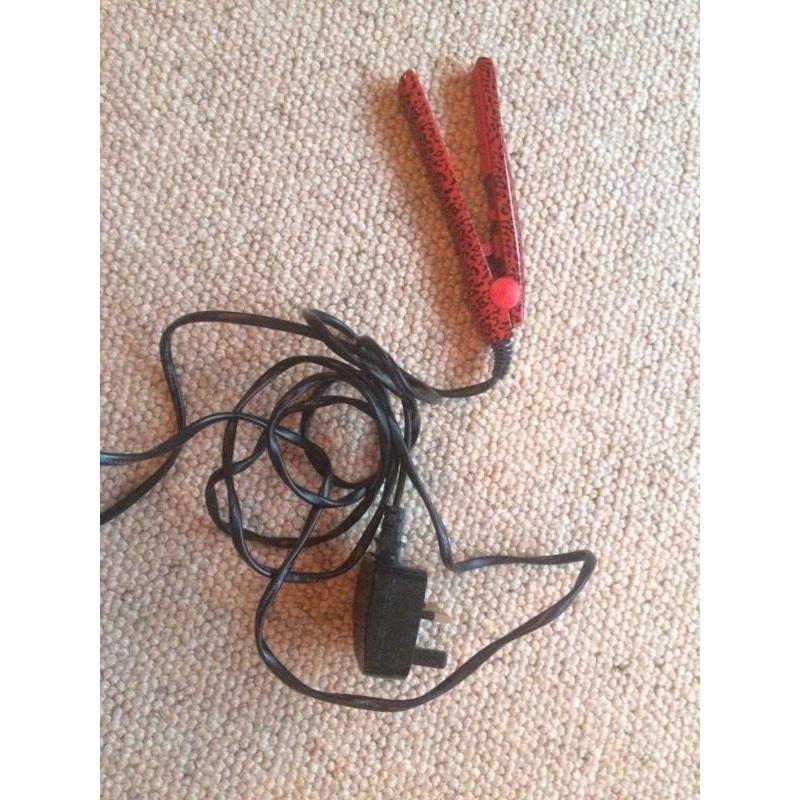 Corioliss mini hair straighteners