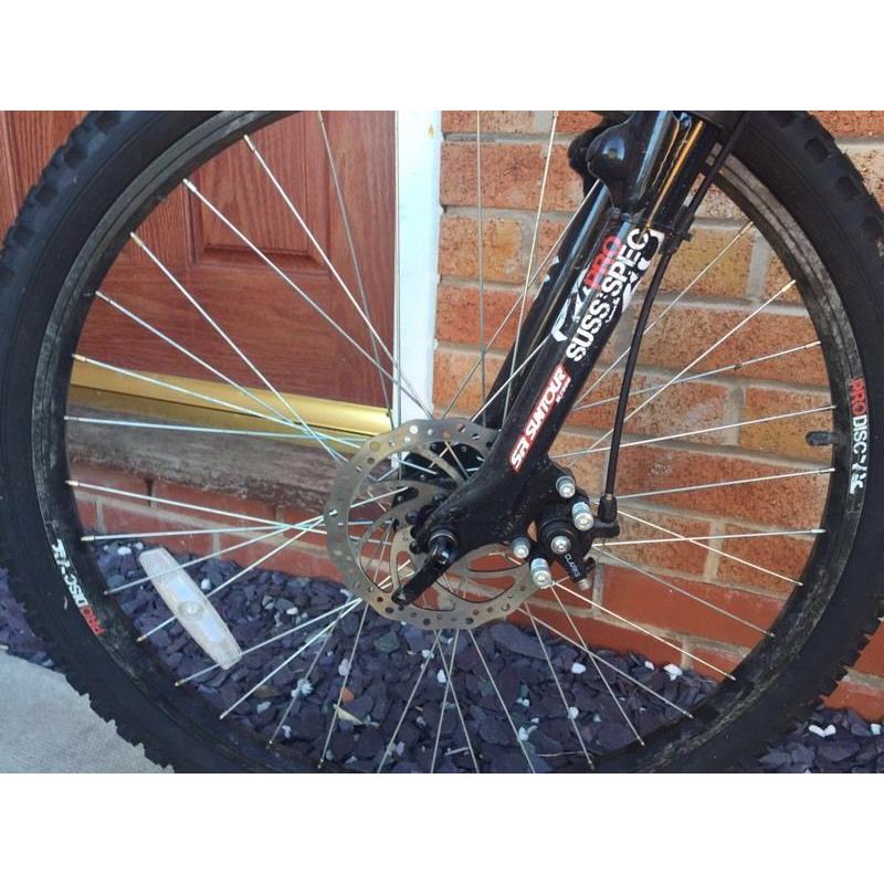 Men's mountain bike