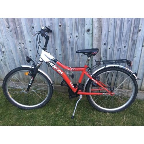 Bike 24"wheels red/white