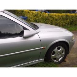 Vauxhall Vectra 1.8 Petrol with lots of newly fitted parts with very little used mileage