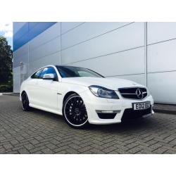 2012 Mercedes-Benz C63 AMG 6.3 7G-Tronic AMG Edition 125 COUPE + WHITE +BIG SPEC