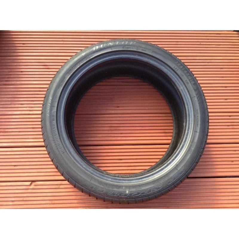 Dunlop SP Sport 225 X. 45R X 18" Car Tyre