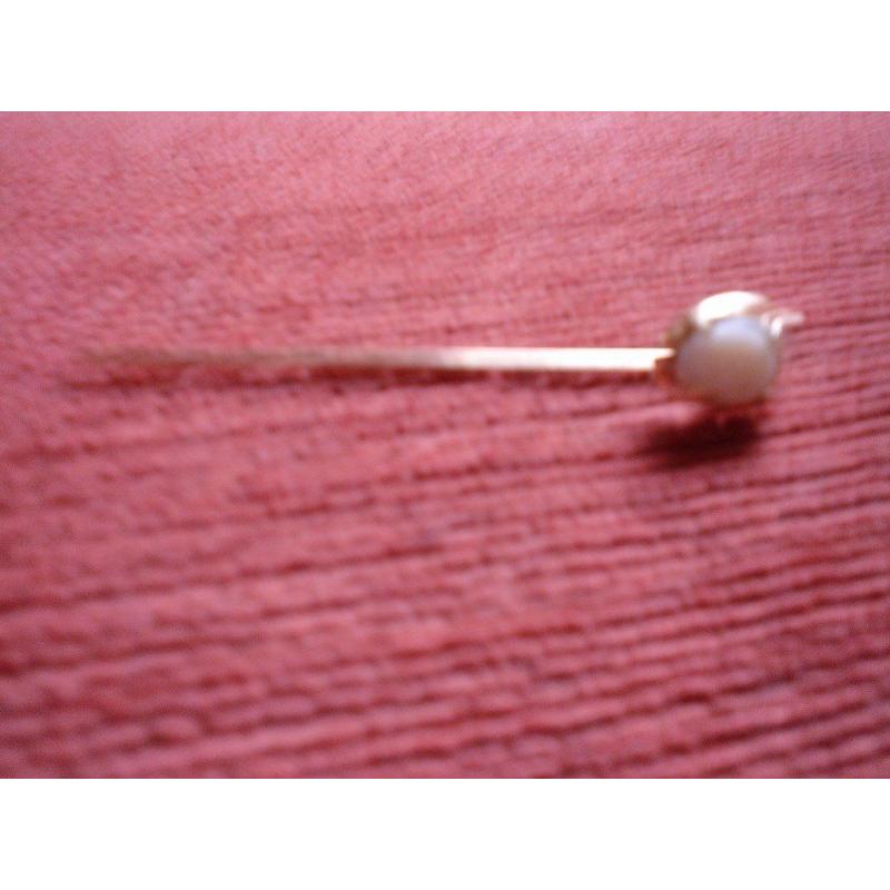 14ct Opal Pin