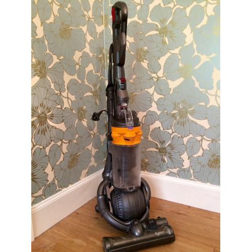 Dyson DC25 multi floor ball upright