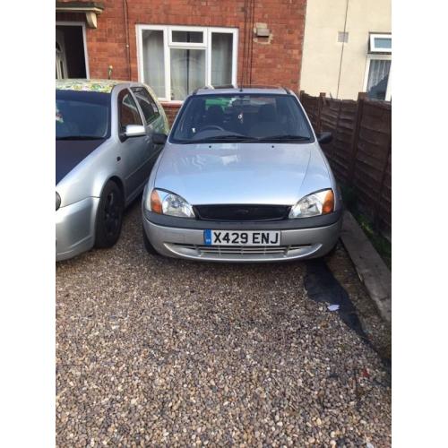 Cheap Ford Fiesta 10months mot swaps