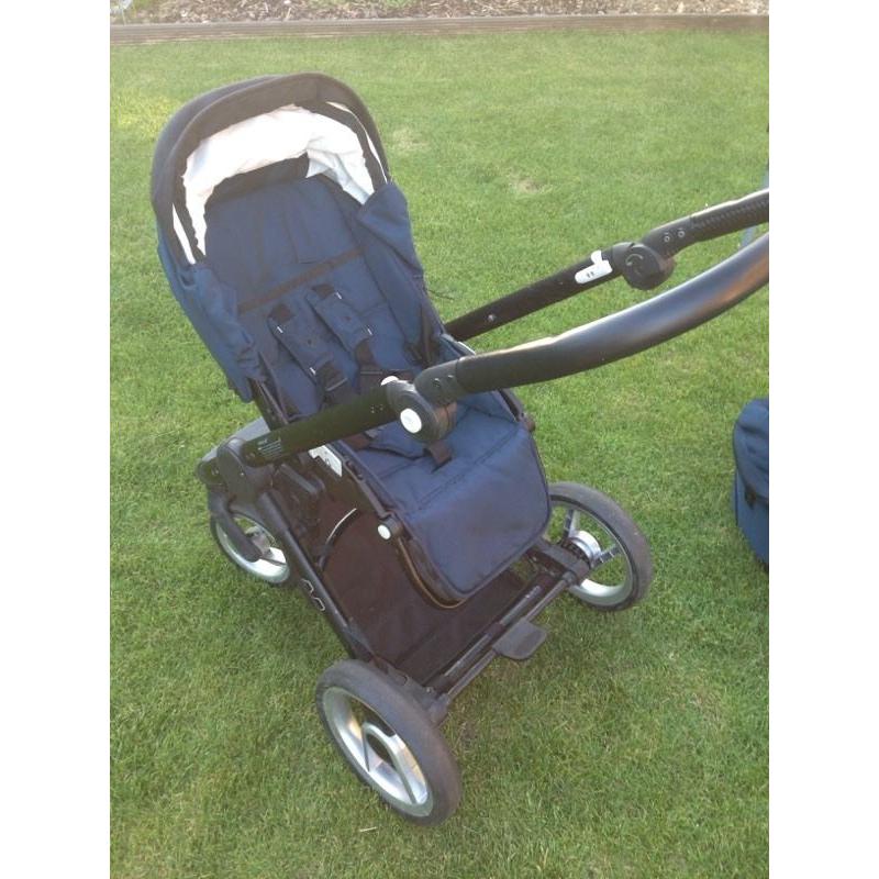 Mutsy evo pushchair pram carrycot system