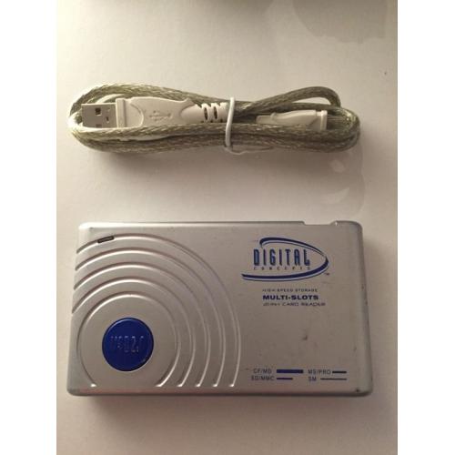 Multiple card reader