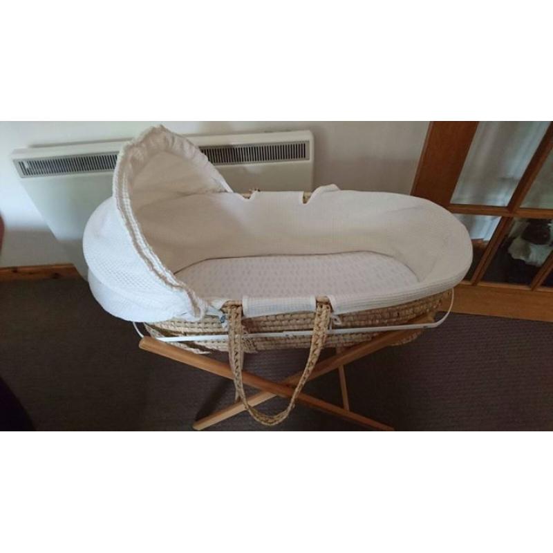 Clair de Lune Moses basket + 4 fitted sheets (1 new) (and mattress if wanted)