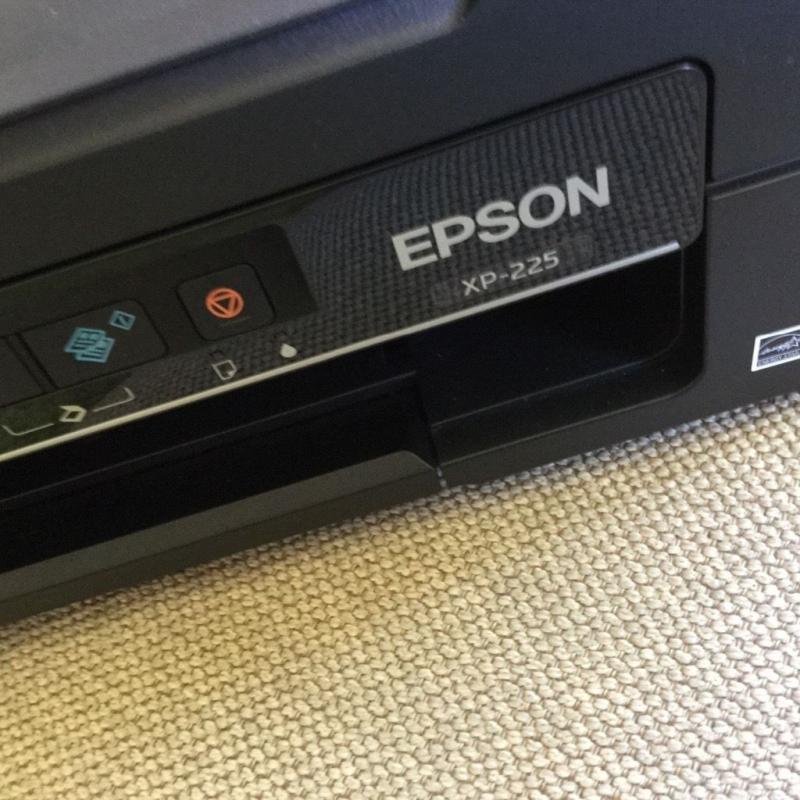 Excellent printer Epson Xp 225 only used once