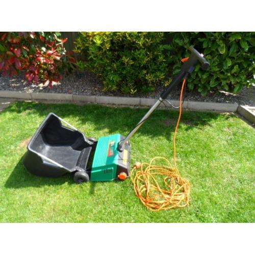 Black and Decker GD 200 Lawnrake/Scarifier
