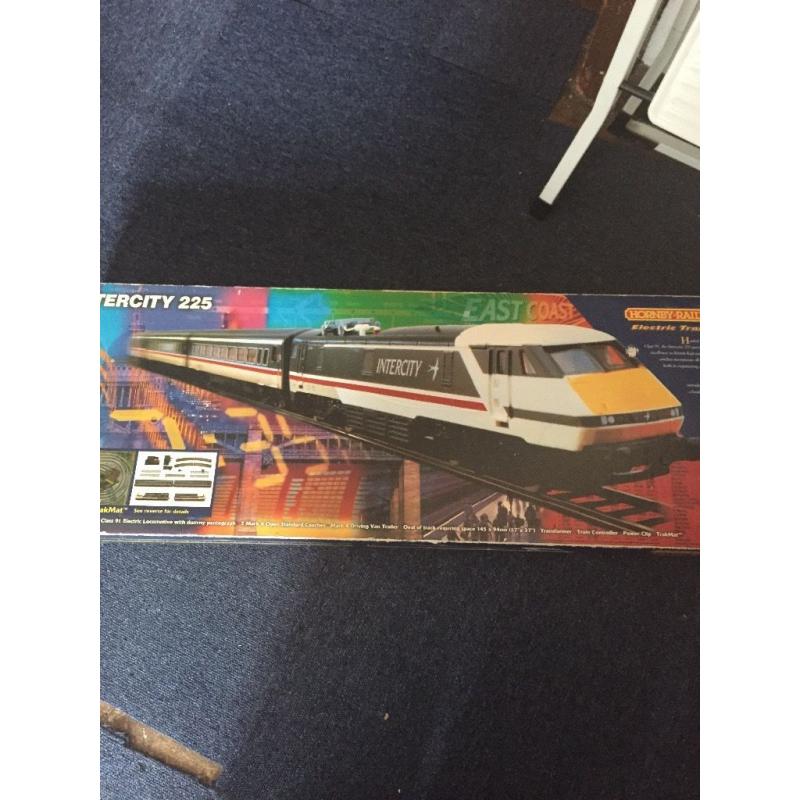 HORNBY INTER CITY 255 TRAIN SET VINTAGE