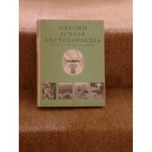 Oxford Junior Encyclopaedia (1950s) All thirteen volumes, not all the same date. Good condition