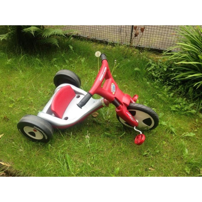 Radio Flyer Twist trike