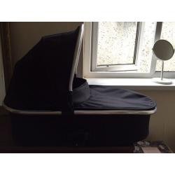 Oyster carry cot and accessories
