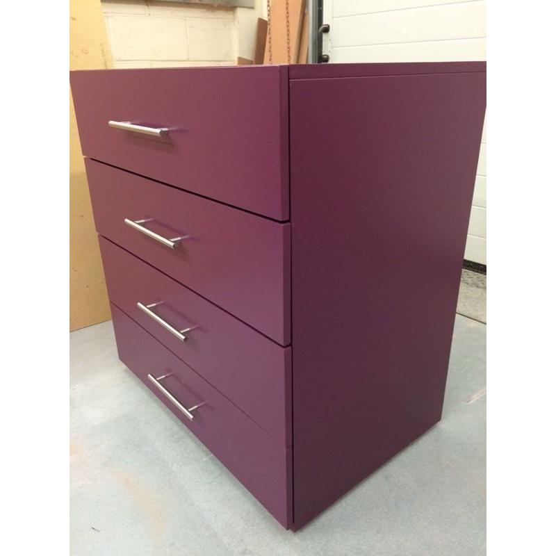 New chest of 4 drawers