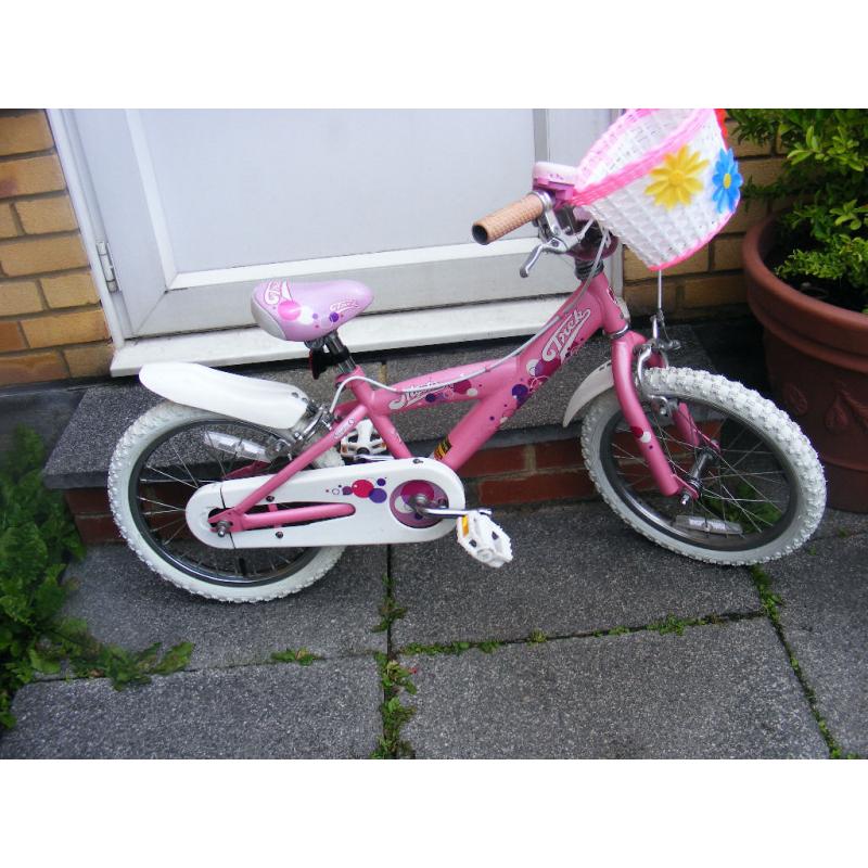 GIRLS 16" WHEEL TREK BIKE IN GREAT WORKING ORDER AGE 4+